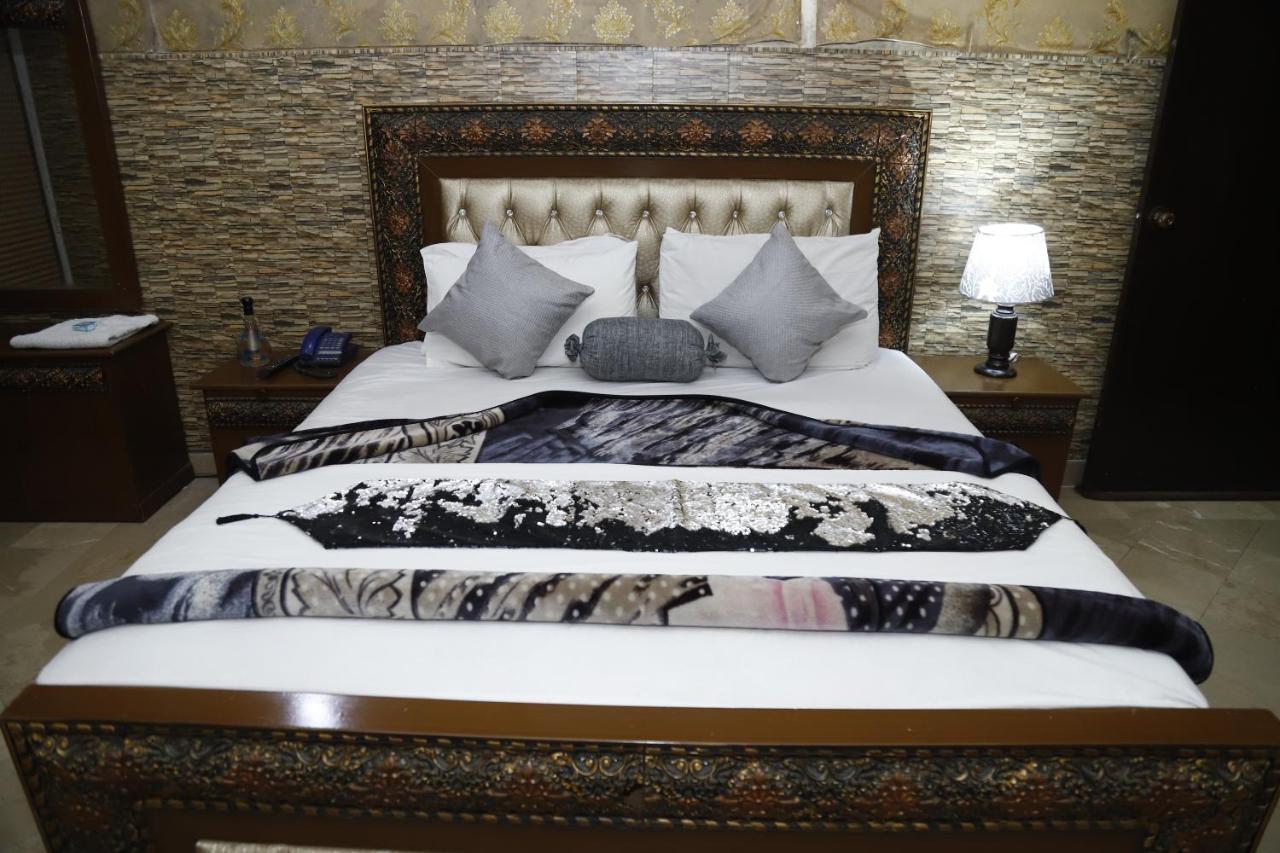 Hotel Sweet Inn Lahor Kültér fotó