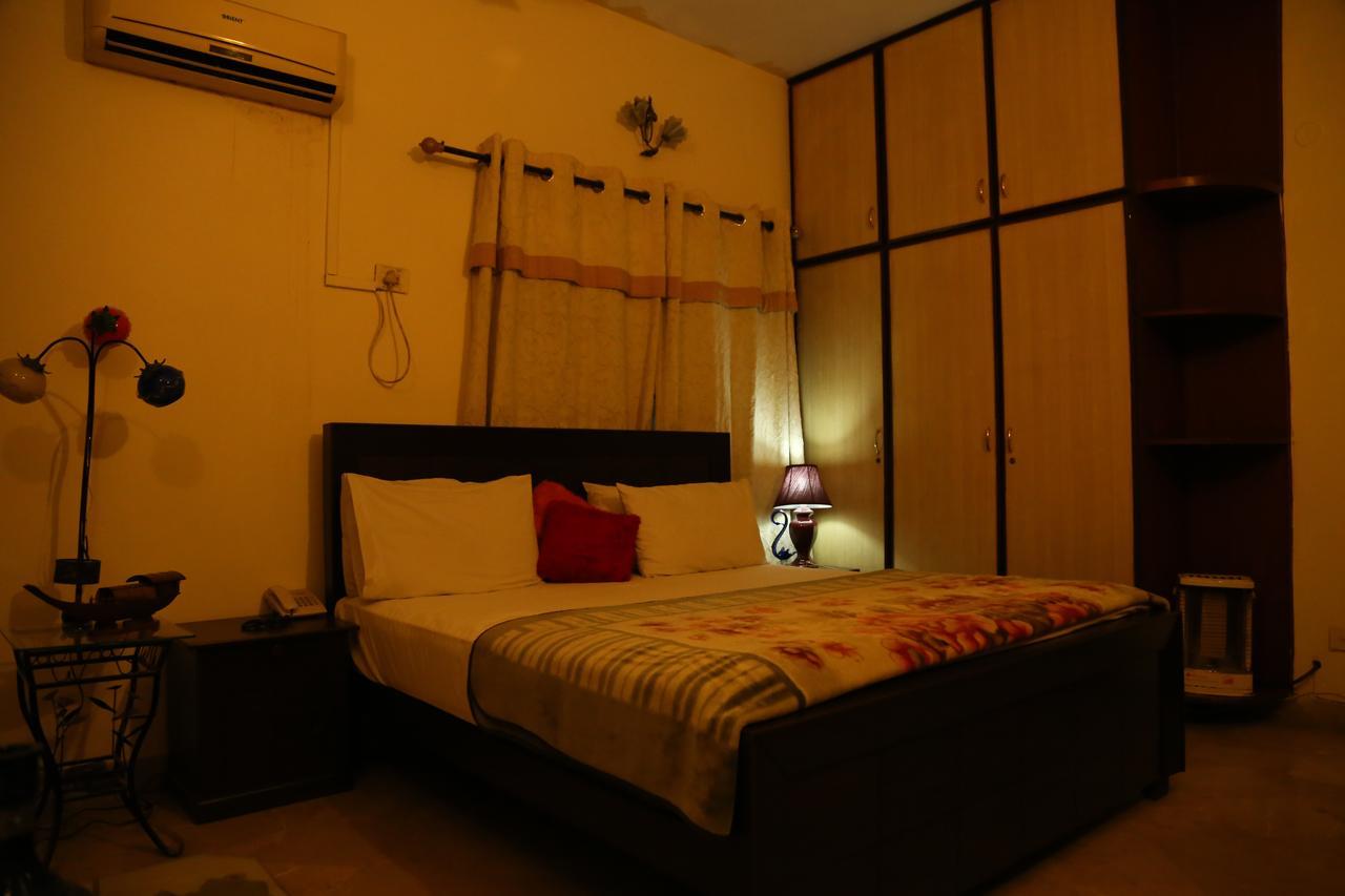 Hotel Sweet Inn Lahor Kültér fotó