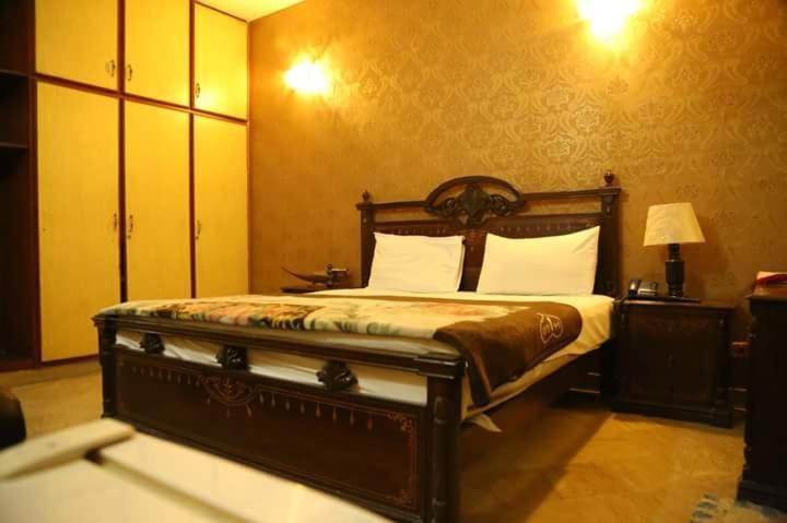 Hotel Sweet Inn Lahor Kültér fotó