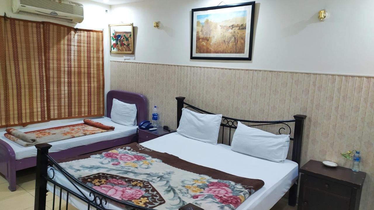 Hotel Sweet Inn Lahor Kültér fotó
