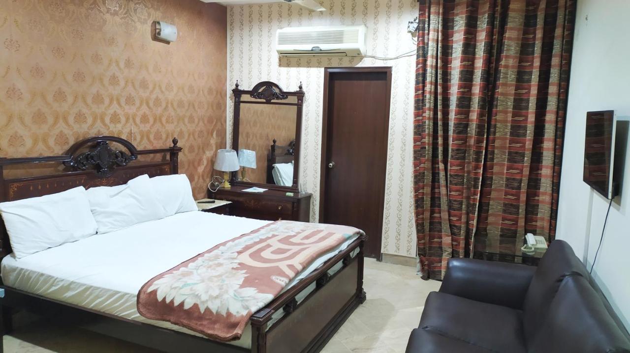 Hotel Sweet Inn Lahor Kültér fotó